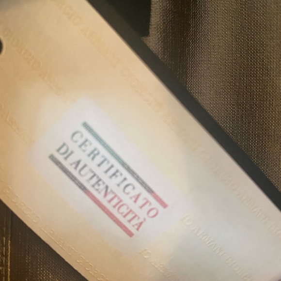 New Giorgio Armani Silk Coat - Picture 4 of 9